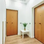 Elegante In Centro A - Piazza Colombo アパート *