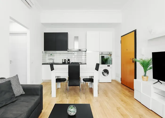 Elegante In Centro A - Piazza Colombo 公寓 *