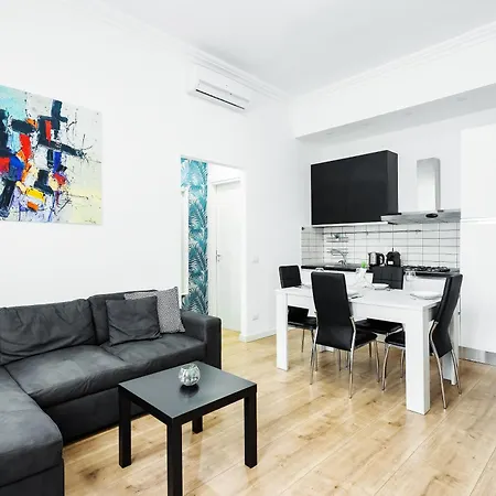 Elegante In Centro A - Piazza Colombo *