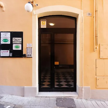 Elegante In Centro A - Piazza Colombo 公寓